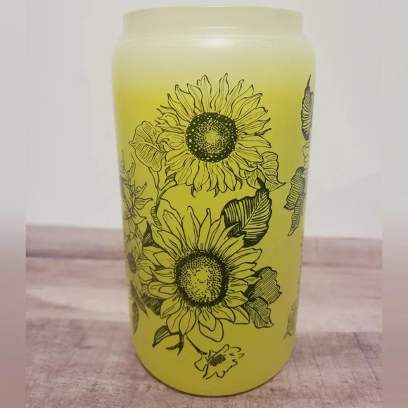 16oz Sunflower cold color changing cup - Picture 9 of 11
